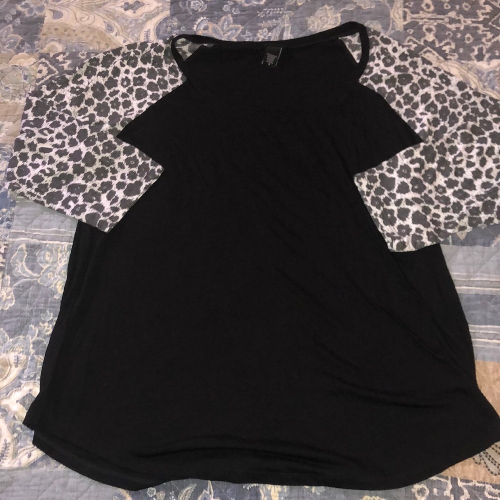 Black Raglan t-shirt